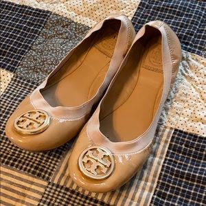 Tory Burch Caroline flats